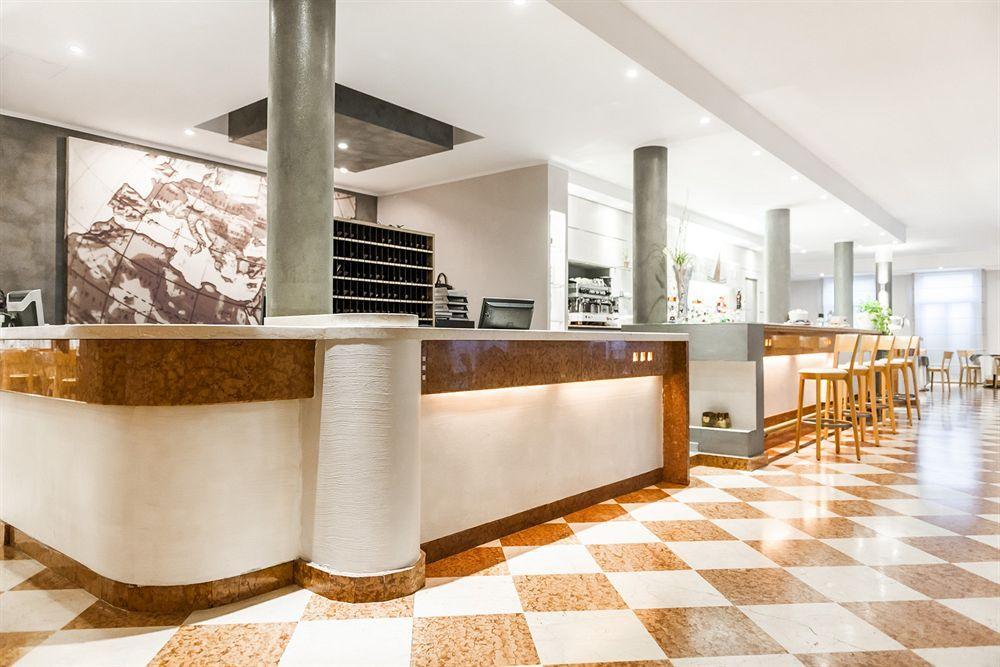 Club Hotel E Residence La Vela Torbole Sul Garda Ngoại thất bức ảnh