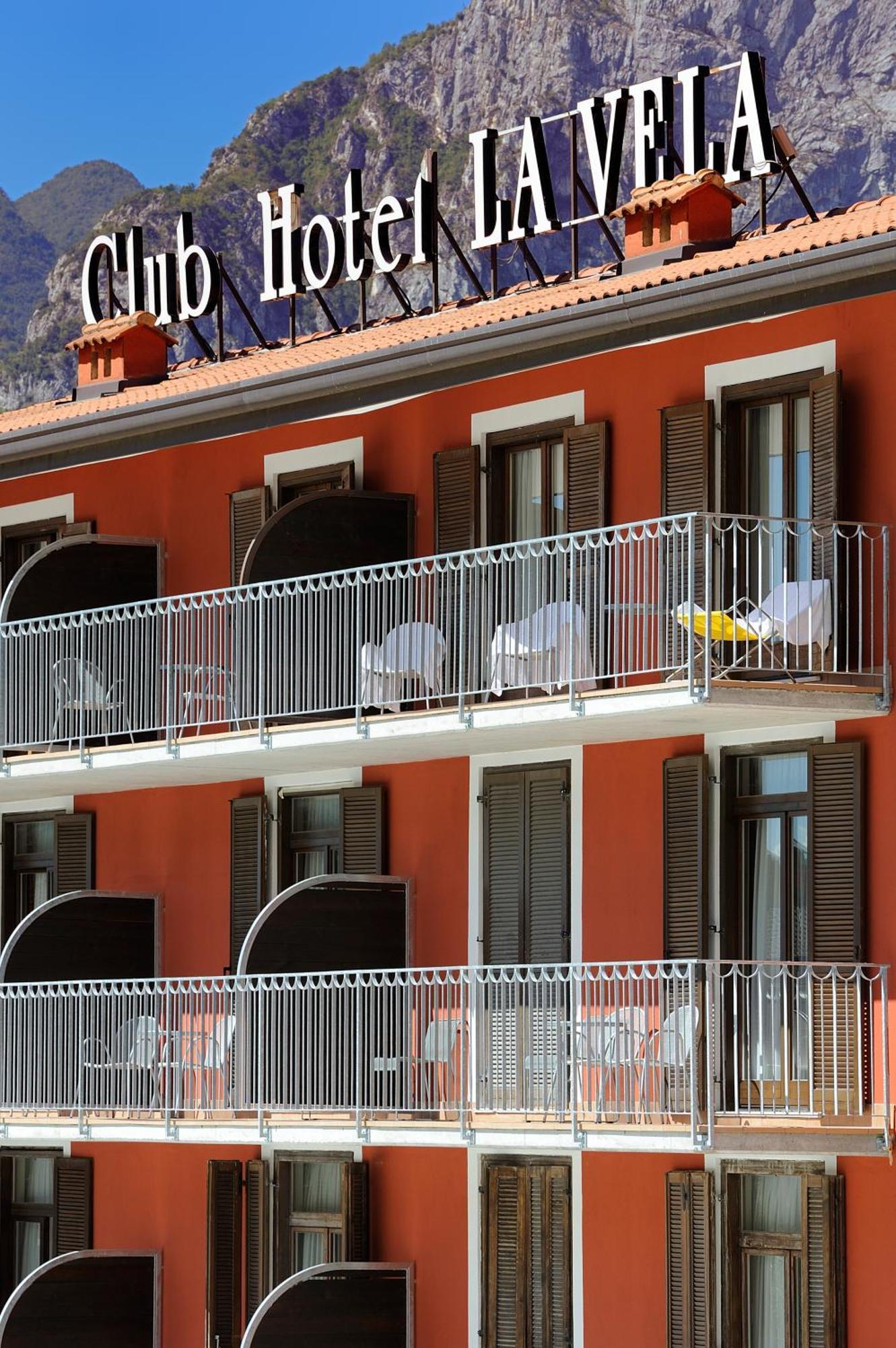 Club Hotel E Residence La Vela Torbole Sul Garda Ngoại thất bức ảnh