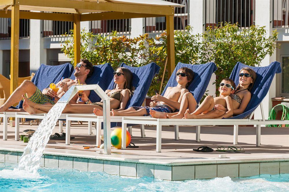 Club Hotel E Residence La Vela Torbole Sul Garda Ngoại thất bức ảnh